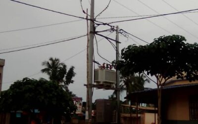 SEGBÉ : UNE CENTRALE ÉLECTRIQUE A PRIS FEU À AKATO DEMÉ PLONGEANT PARTIELLEMENT LES POPULATIONS DANS L’OBSCURITÉ