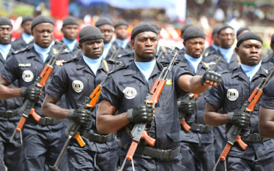 SEGBÉ : GENDARMES ET POLICIERS À COUTEAU TIRÉ AVEC UN CONDUCTEUR DE TAXI MOTO (OLÉ)