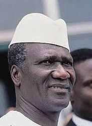 SÉKOU TOURÉ DIT NON AU GÉNÉRAL DE GAULLE, GOITA EXPULSE L’AMBASSADEUR DE FRANCE AU MALI, DE QUOI FAIRE RÉFLÉCHIR LA FRANCE