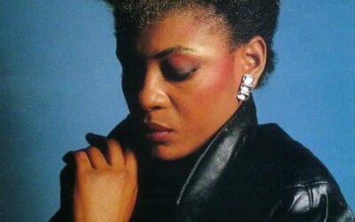LA CHANTEUSE ÉLISABETH TSALA MUANA MUIDIKAYI EST DÉCÉDÉE CE SAMEDI