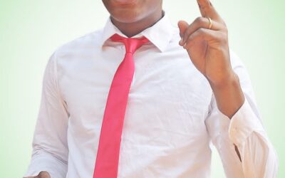 Elections 2024 : Ange Gbetsogbe félicite le Colonel Hodabalo Awaté pour la mise en garde à l’endroit des chefs traditionnels.