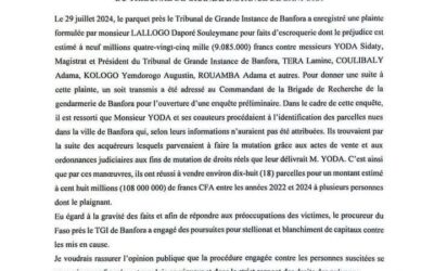UN MAGISTRAT ET PRÉSIDENT DU TRIBUNAL DE GRANDE INSTANCE DÉPOSÉ À LA PRISON