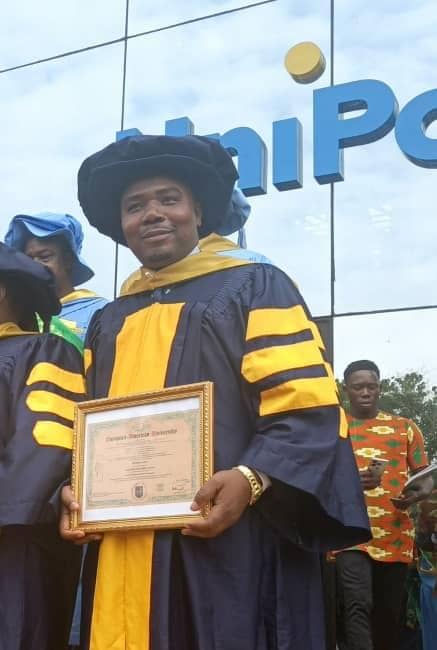 REMISE DE DOCTORAT HONORIS CAUSA : M. AKAKPO AMÊVI PARMI LES RÉCIPIENDAIRES DISTINGUÉS